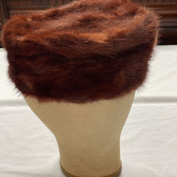 Original Model Mr. Henri New York Mink Fox (?) Hat - Picture 2 of 7